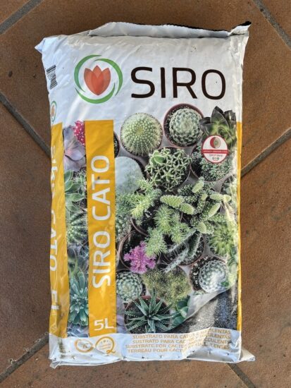 Saco de sustrato para cactus y suculentas